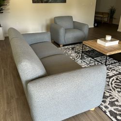 Like New Sofa and chair Set