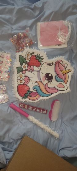 Unicorn birthday party pinata and set