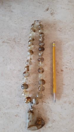 Beautiful glass bead chocker