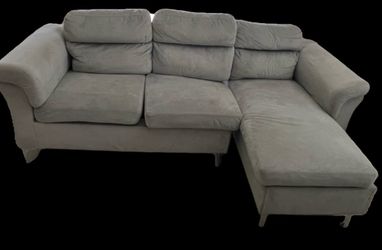 Sectional Sofa w/ Chaise /  Sofa Seccional Con Chaise