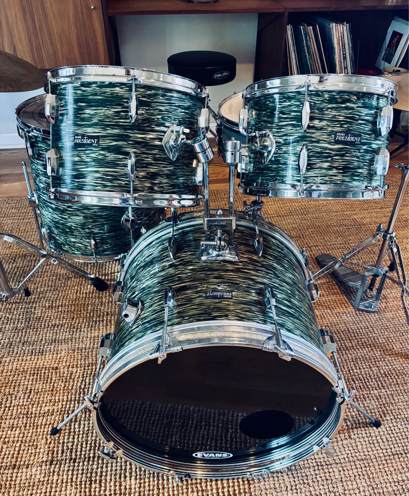 Vintage Pearl President Phenolic Drum Set