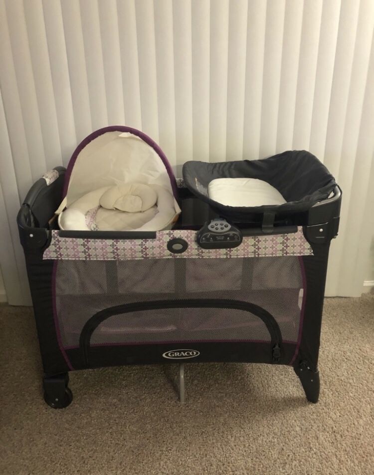 Graco Pack and play playpen