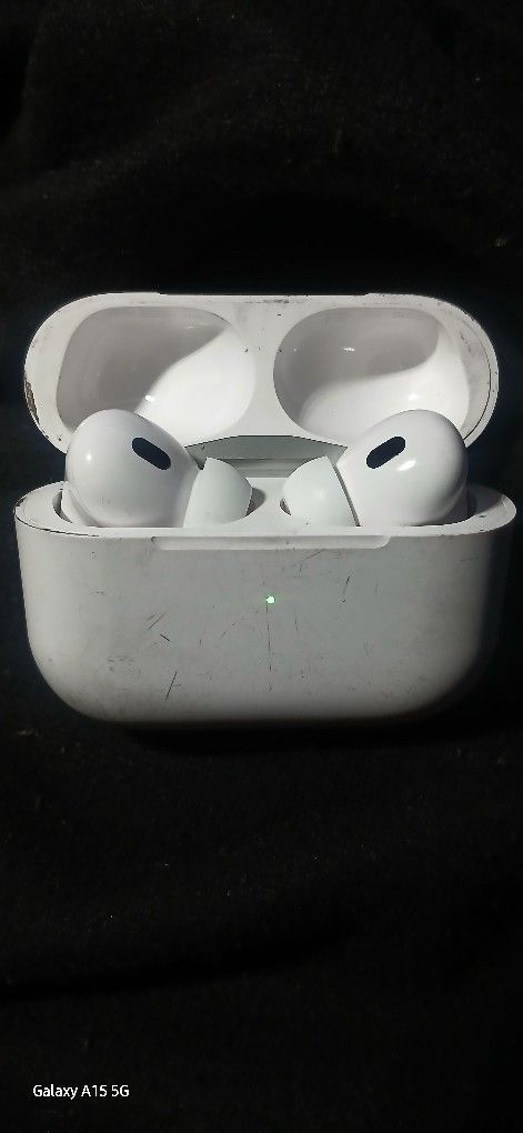 Apple Earphones 2nd generation wireless earbuds