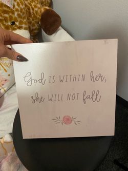 10X10 in ROOM DECOR! PRICE - $10