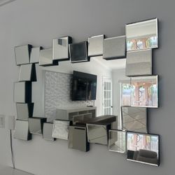 Mirror Living Room