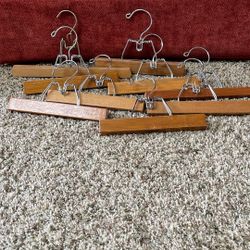 7 Suits And 9 Pants Hangars