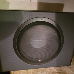Rockford Fosgate 12 Inch Sub With Built In Amp 