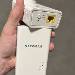 Netgear Powerline 1200 networking adapters