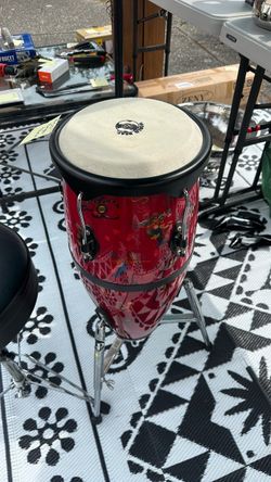 Bong and seat  excellent condition like