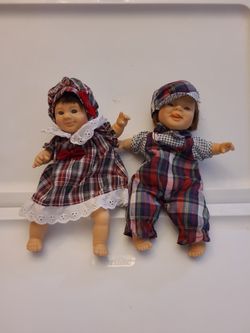 Vintage Collectible Doll Set 