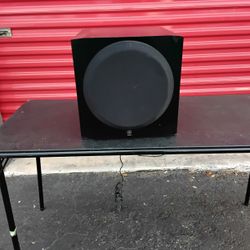 SUBWOOFER YAMAHA ACTIVO PROFESIONAL EXCELLENT CONDITIONS 