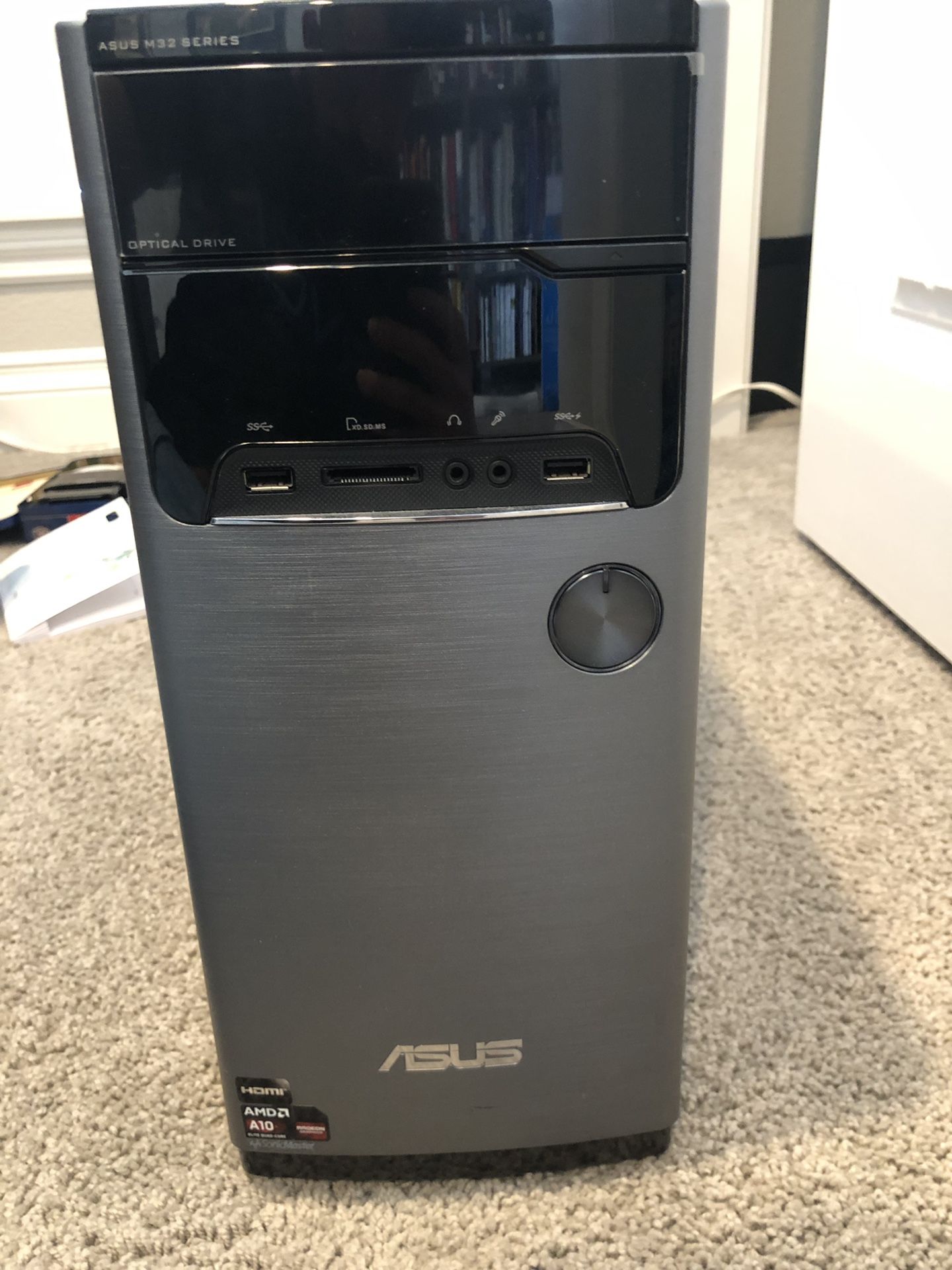 Asus Desktop PC Computer M32BF (Great Condition) w/ keyboard & mouse