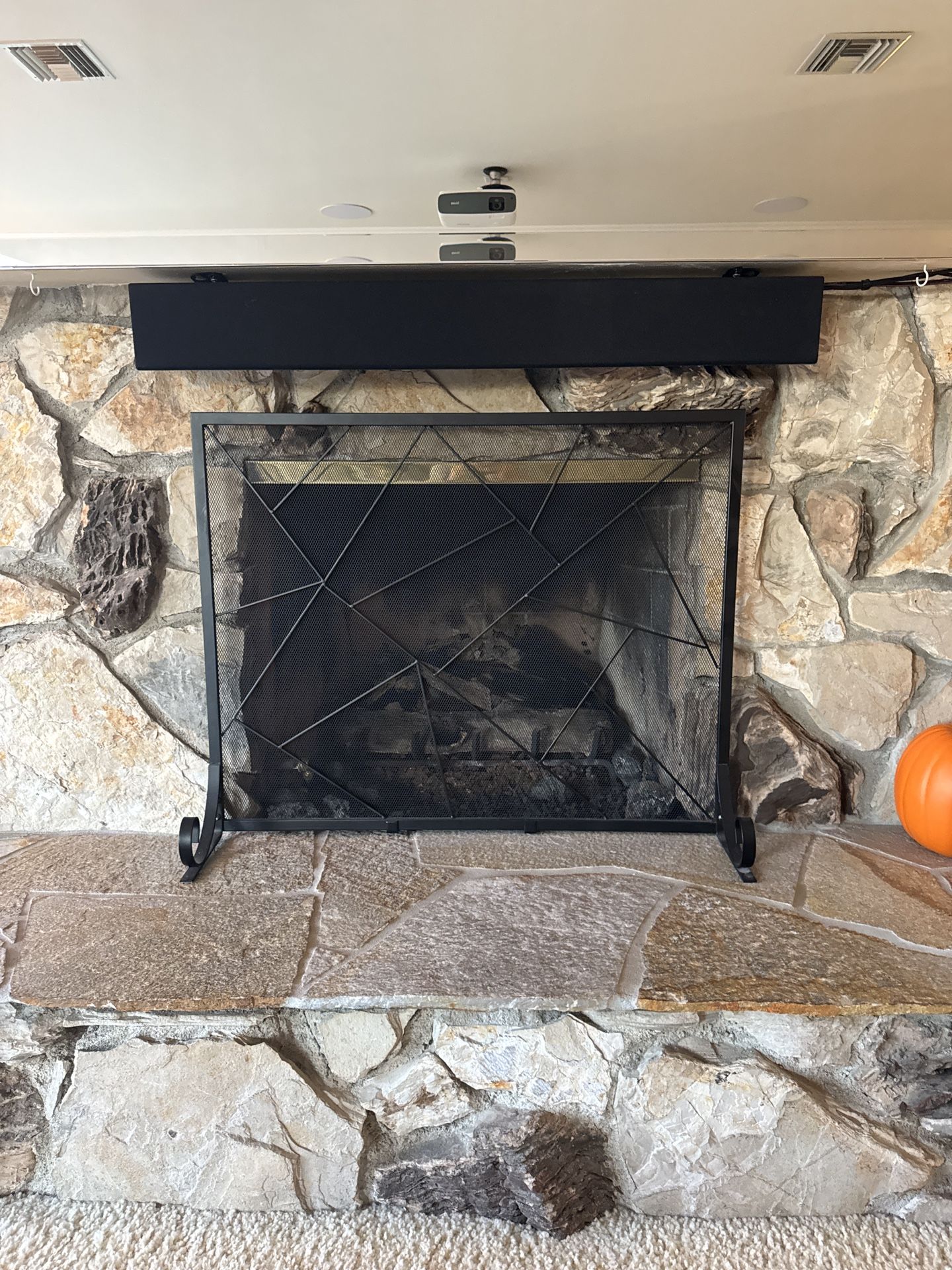 Fireplace Screen - Metal Mesh - Geometric Pattern