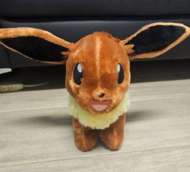 Pokémon Eevee Build-a-Bear