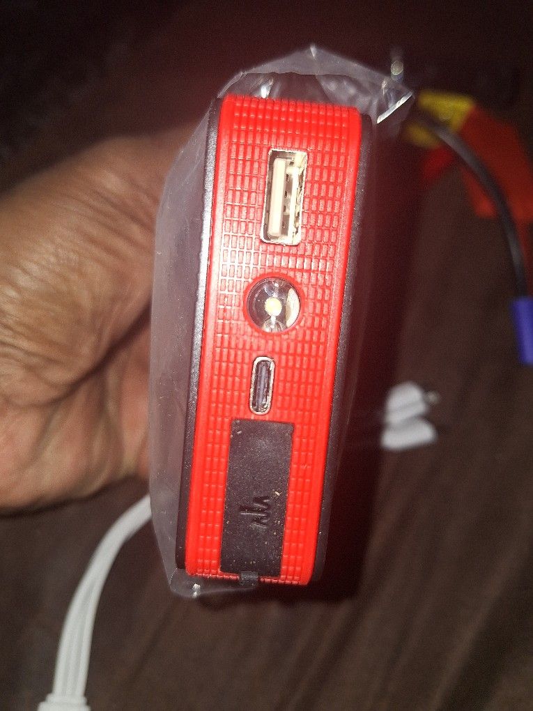 New Wallet Sized Charger/jumpbox