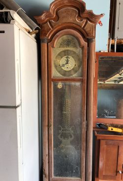 Grandpa 👴🏻 clock