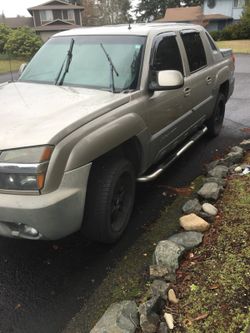 Chevy Avalanche 4x4 truck