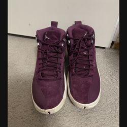 JORDAN 12 BORDEAUX SIZE 10.5