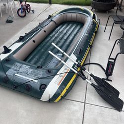 Fishing Raft with Oars And Pump 