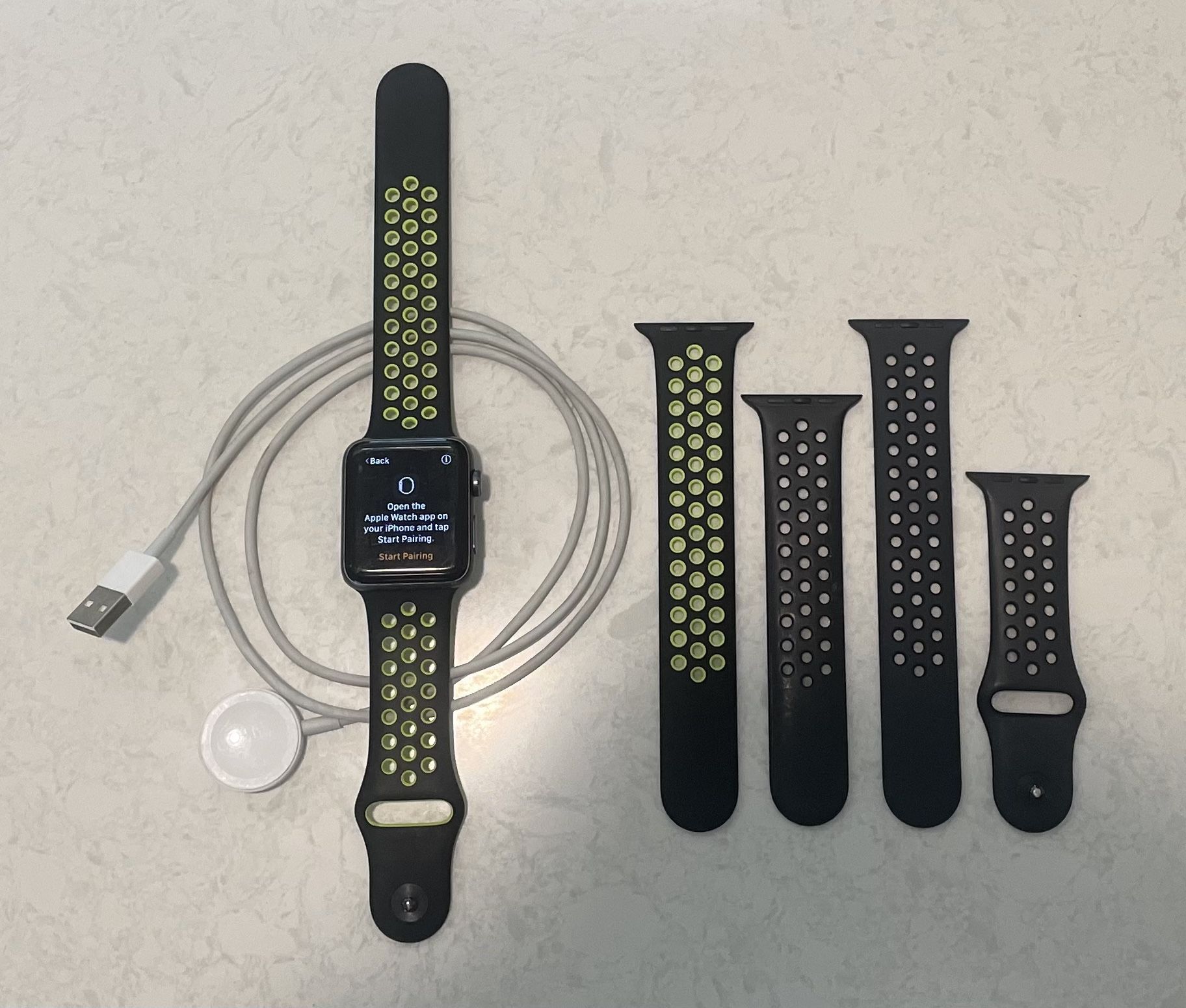 Apple Watch Series 3 Nike Edition (42mm)