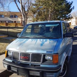 GMC Van . Super Clean . Reliable. No Issues 