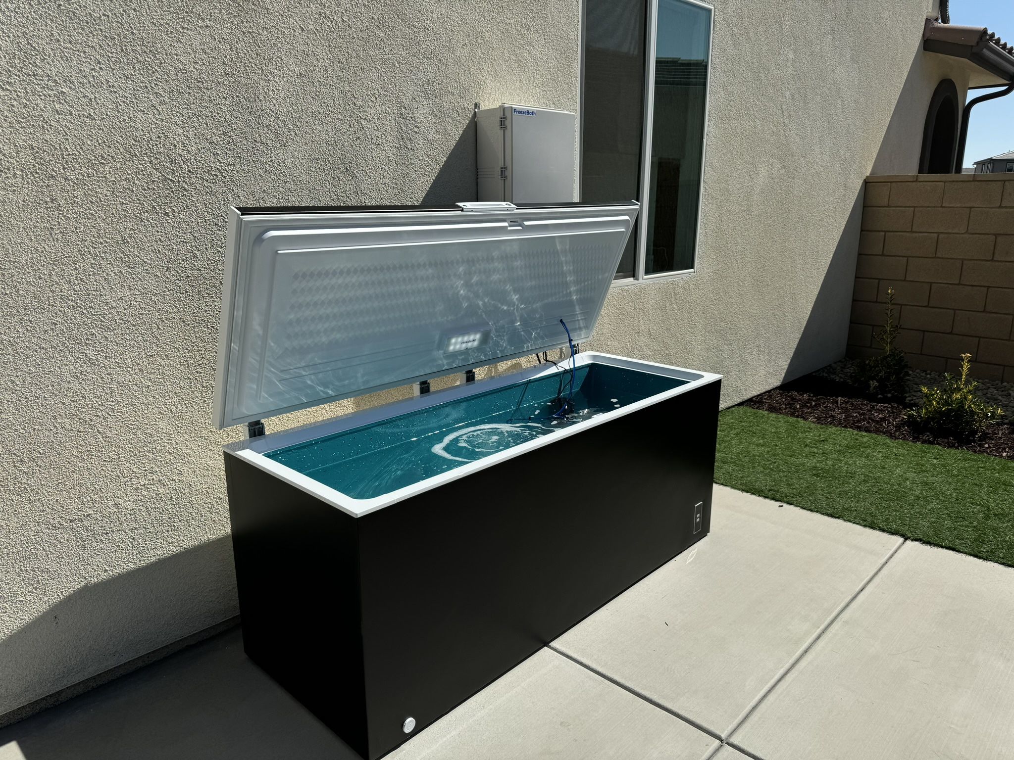 Cold Plunge Ice Bath