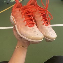Nike Vapormax Plus Shoes