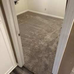 Stretch Carpet