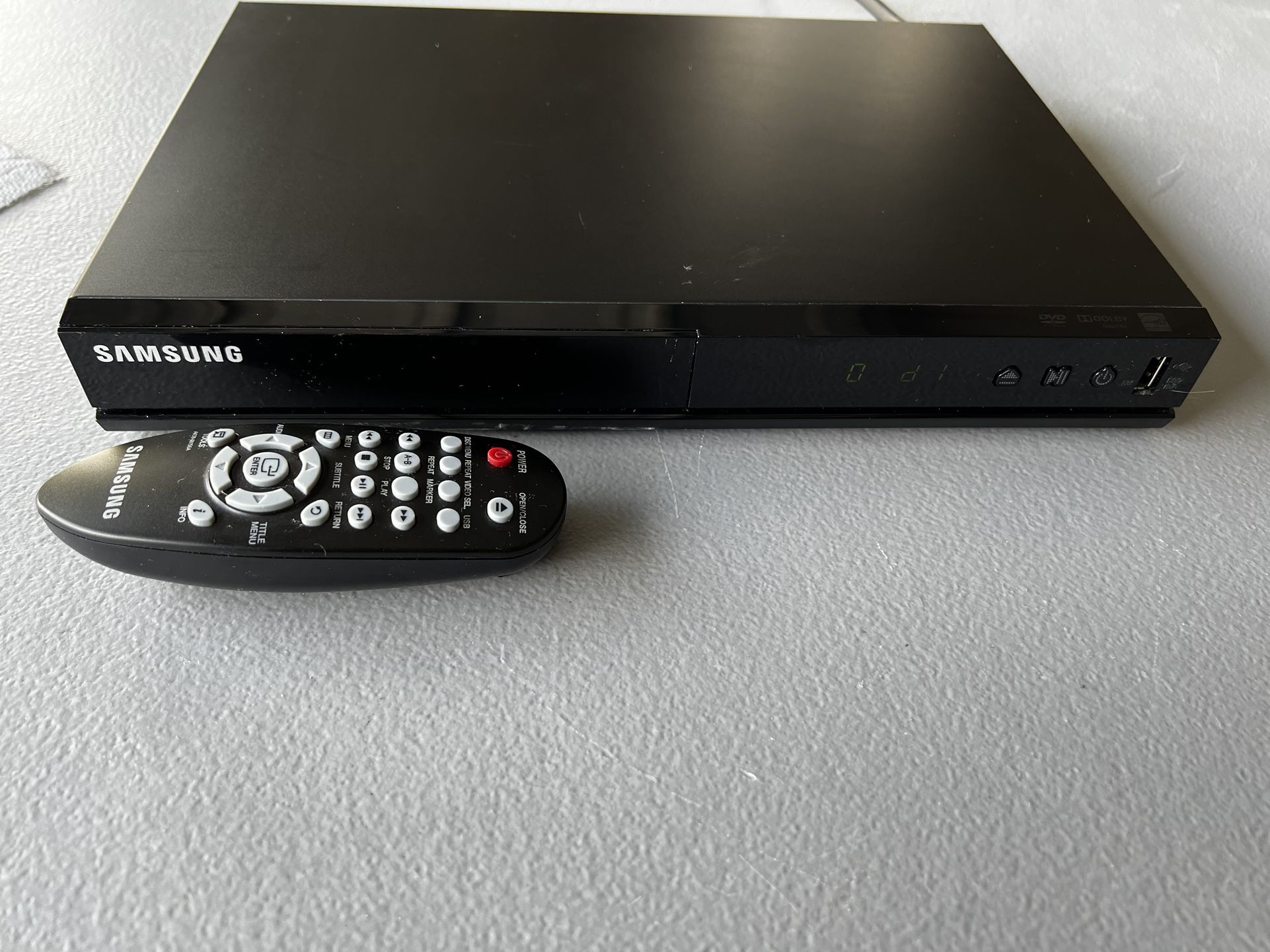 SAMSUNG DVD-E360 (DVD-E360/ZA) DVD PLAYER w/USB PORT & REMOTE CONTROL