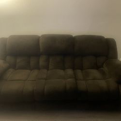 Couch With Matching Recliner