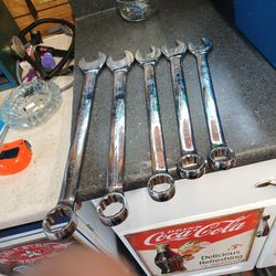 Lg Craftman Wrenchs