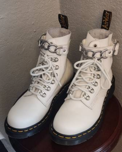 New! Sz 3 White sz 3  Dr. Martens 1460 Pascal Chain Lace-Up Boots