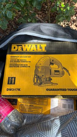 DeWalt Compact Jig Saw Kit DW317K