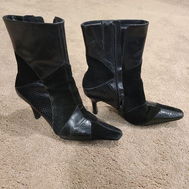 Leather Black Booties with Small Heel