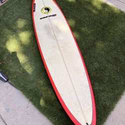 Town & County 7'8ft Surfboard 