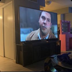 86. Inch Flat Screen Tv