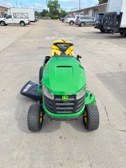 John Deere S100 42 in. 17.5 HP Gas Hydrostatic Riding Lawn Mower