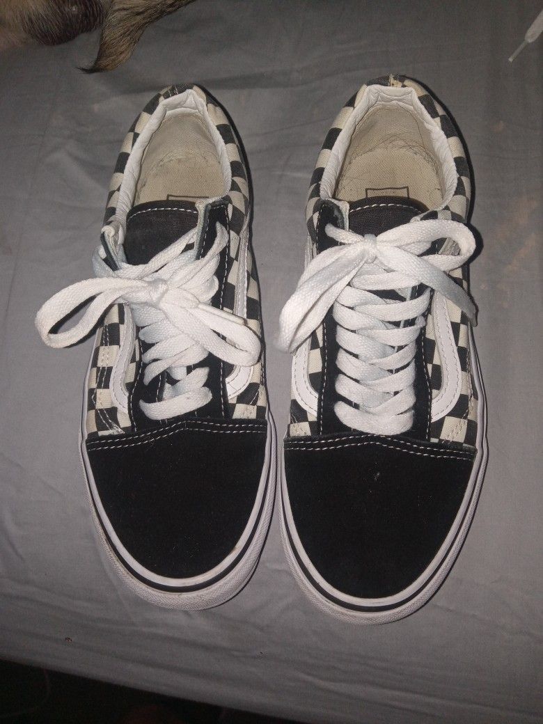 VANS 