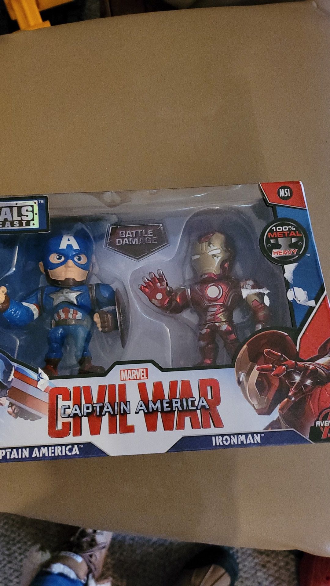 Metal captain America and Ironman toys
