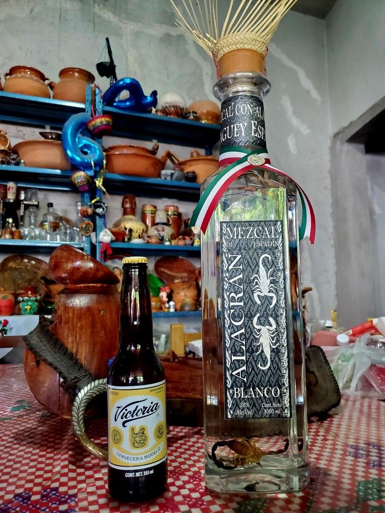 Mezcal Artesanal Alacran Scorpions
