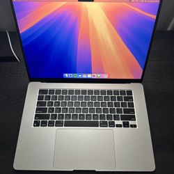 15 inch Macbook Air m2