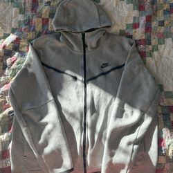 Grey Nike Tech XL