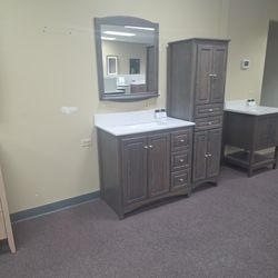 Bathroom Set. (Linen Mirror And Vanity ) 