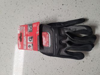 Milwaukee Anti-Vibration Work Gloves