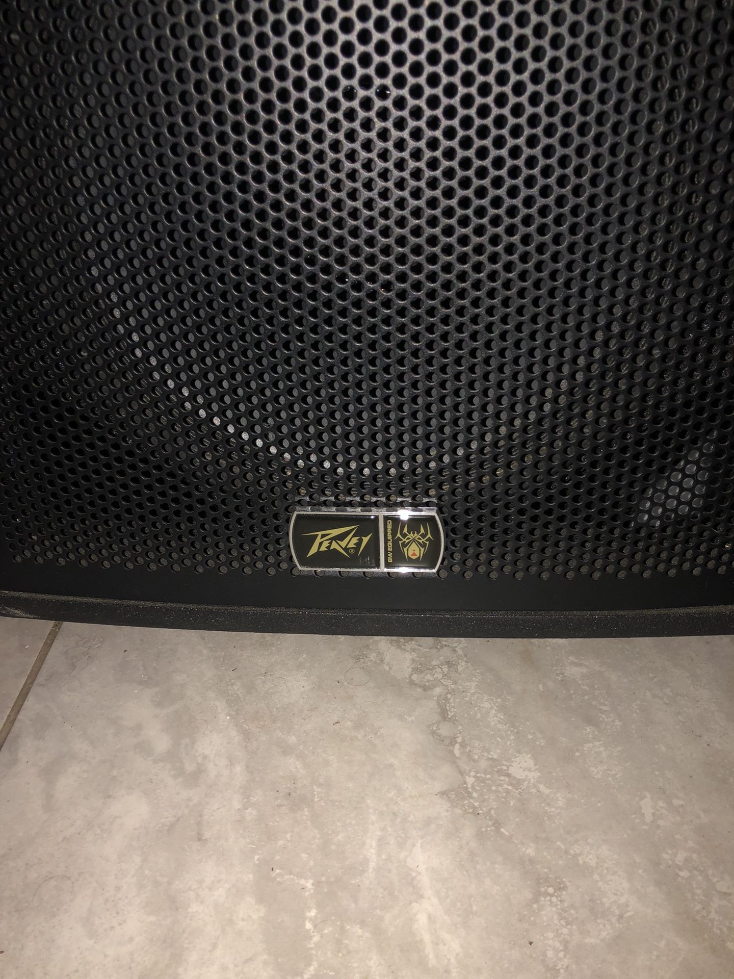 For Sale Peavey Black Widow Sp4 Tower Speakers