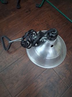Single light fixture for Reptiles etc