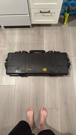 Cabela’s Armor Hardshell Case 37”