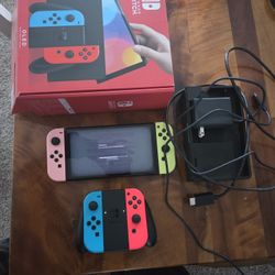 Nintendo Switch OLED