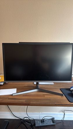Samsung 4k 28” Monitor