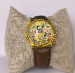 Disney Rare Limited Edition #1687/5000 Snow White & The 7 Dwarfs Watch